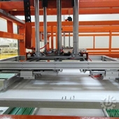 自动上料移栽机